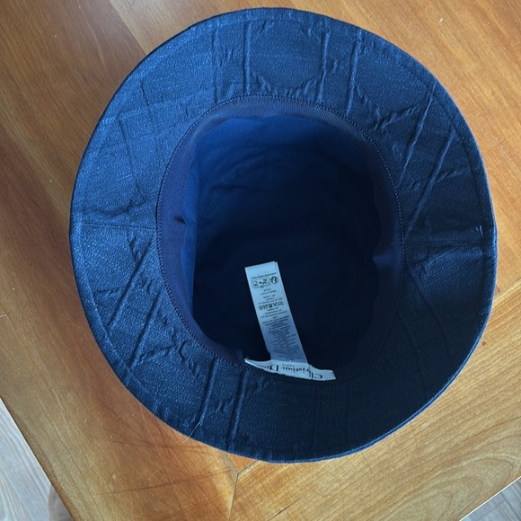 EUC DIOR womens dark blue denim bucket hat size 57 signature raised pattern - Picture 7 of 7